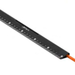 Regla Y-Plus de 30cm (Incluye 1 sacapuntas 1 borrador y lapiz)